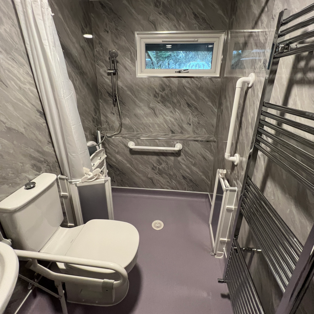 Image of a wetroom with disability aids